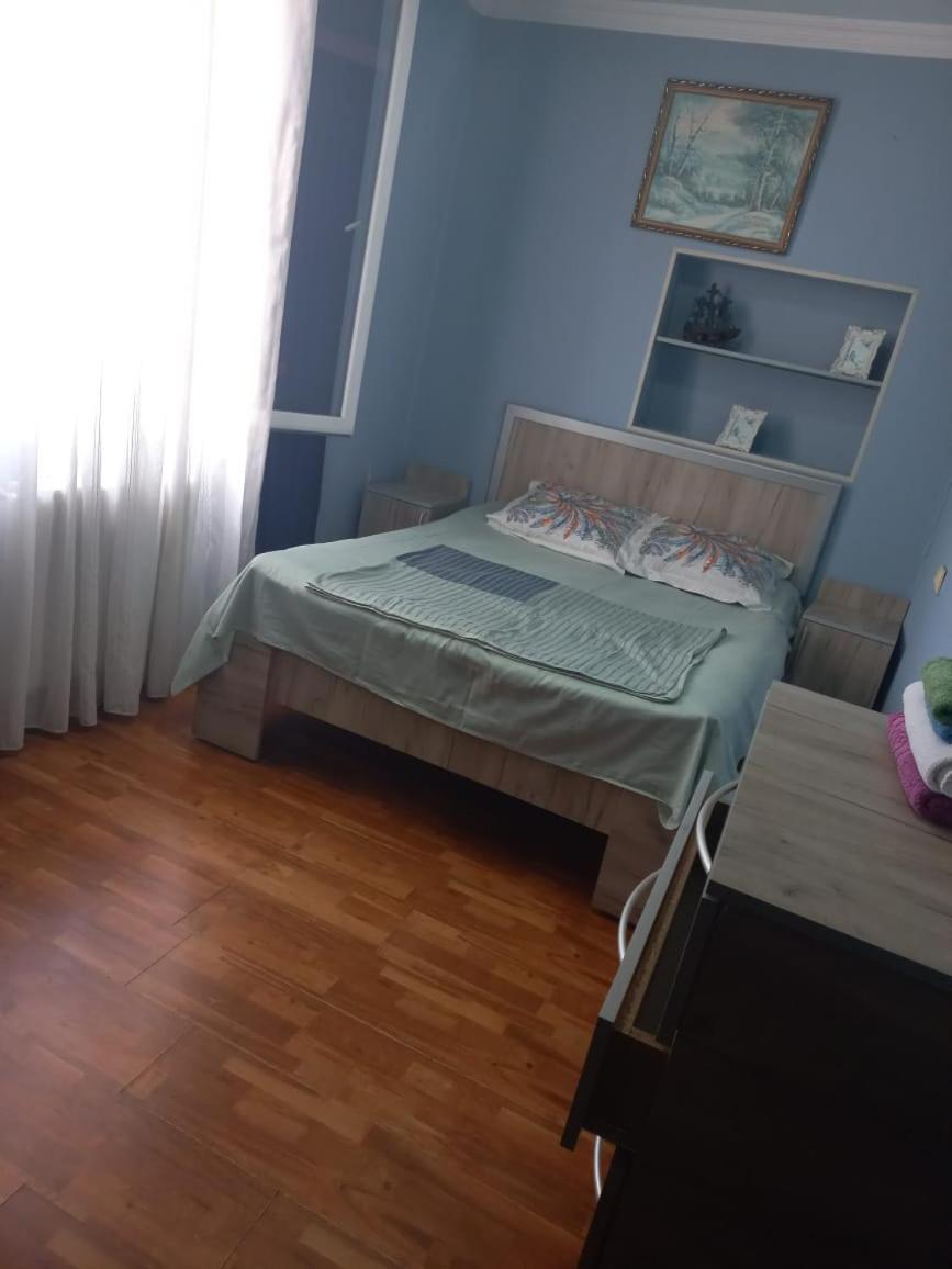 у старого бульвара Апартаменты Батуми